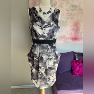 H&M floral silk like gray and black mid length sleeveless dresses w/pockets S 12